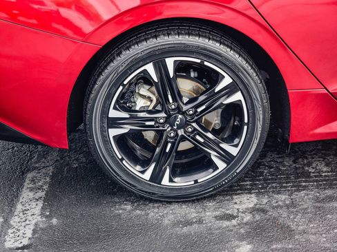 Used 2022 Kia K5 GT-Line image 9