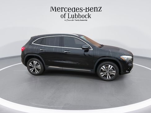 New 2025 Mercedes-Benz GLA 250 GLA 250 image 9