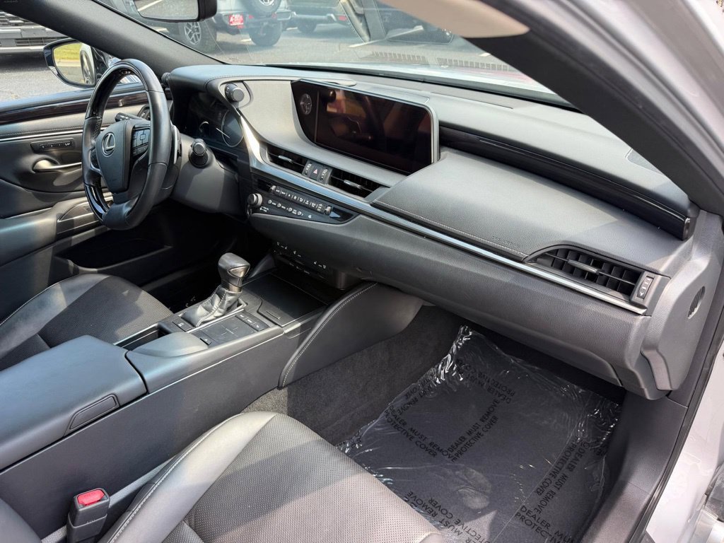 Used 2019 Lexus ES 350 w/ Premium Package FWD image 29