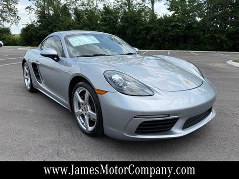 Used 2019 Porsche 718 Cayman RWD image 3