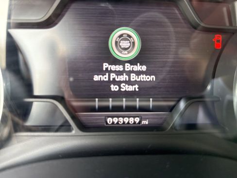 Used 2020 RAM 1500 Laramie AWD/4WD image 6