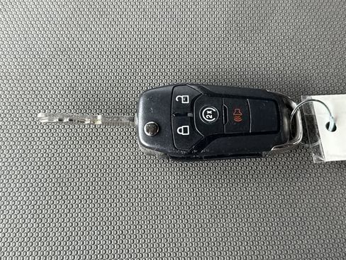 Used 2015 Ford F150 XLT w/ Equipment Group 302A Luxury image 32