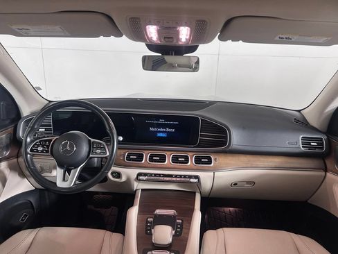 Used 2021 Mercedes-Benz GLS 450 4MATIC image 22