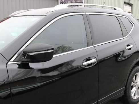 Used 2015 Nissan Rogue SV FWD image 5