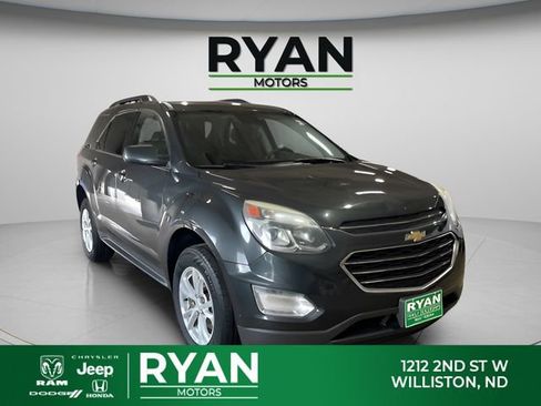 Used 2017 Chevrolet Equinox LT w/ Convenience Package AWD/4WD image 1