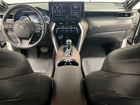 Used 2022 Toyota Venza Limited AWD/4WD image 39
