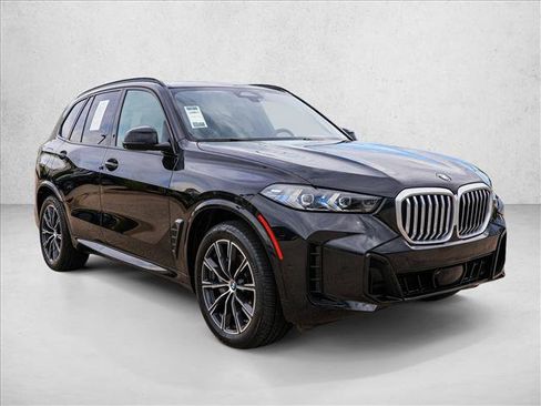 Used 2026 BMW X5 xDrive40i AWD/4WD image 3