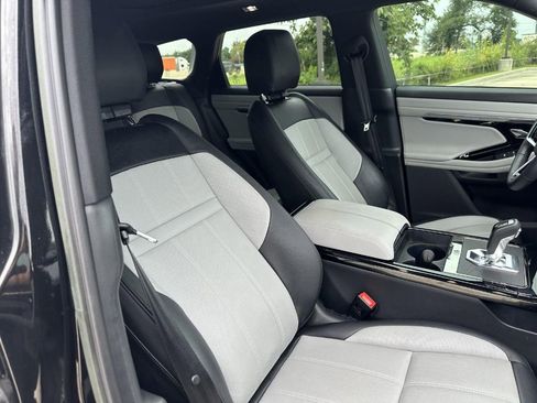 Used 2023 Land Rover Range Rover Evoque R-Dynamic S image 14