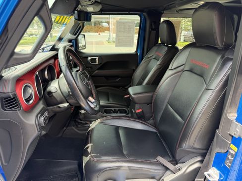 Used 2021 Jeep Wrangler Rubicon AWD/4WD image 30