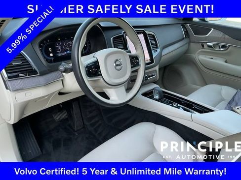 Certified 2023 Volvo XC90 B5 Plus w/ Protection Package Premier AWD/4WD image 29