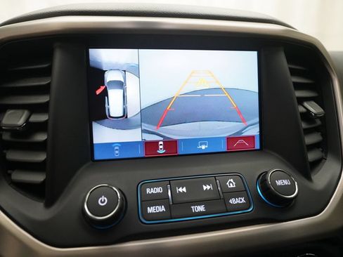 Used 2017 GMC Acadia Denali w/ Technology Package AWD/4WD image 20