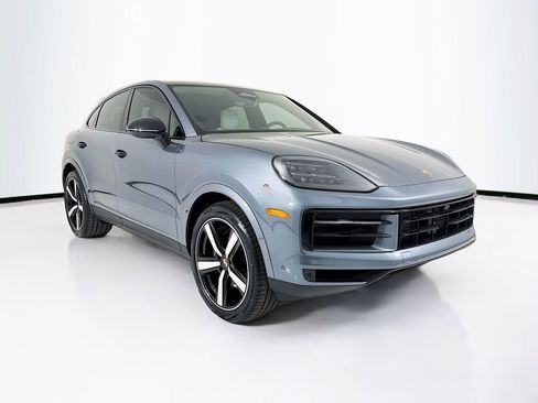 New 2026 Porsche Cayenne Coupe image 7
