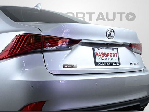 Used 2019 Lexus IS 300 F Sport w/ F Sport Package image 7