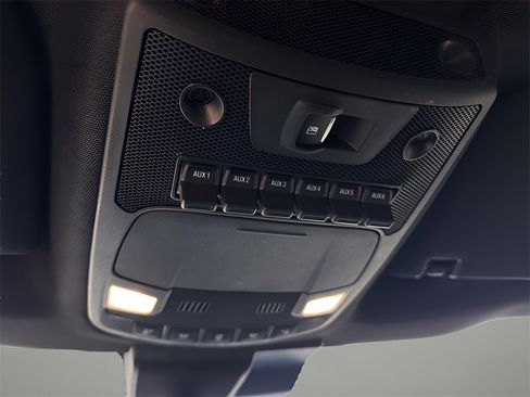 Used 2022 Ford F250 Lariat w/ Tremor Off-Road Package image 27