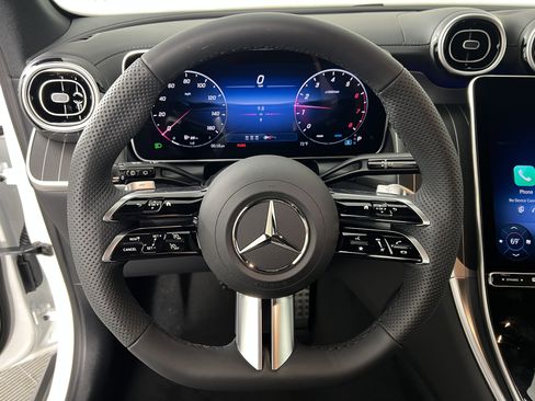 Used 2026 Mercedes-Benz GLC 300 300 image 27