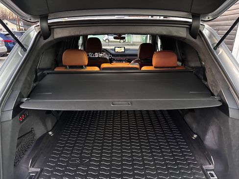 Used 2019 Audi Q7 3.0T Prestige image 37