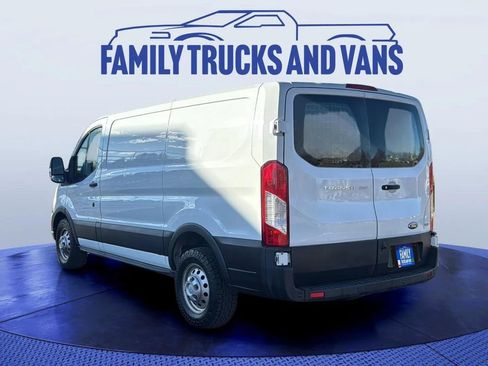 Used 2020 Ford Transit 250 2500 image 3