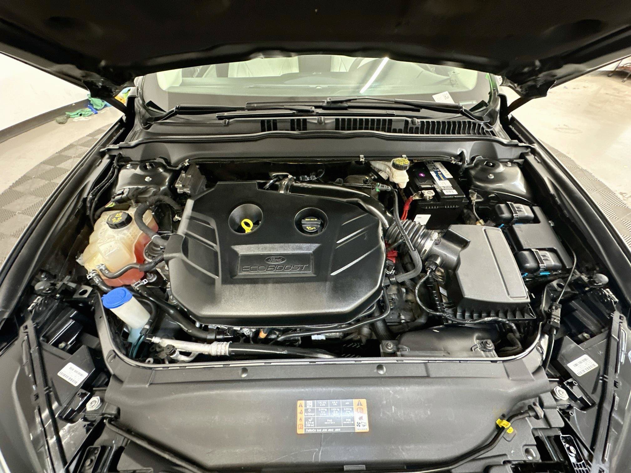 Used 2018 Ford Fusion Titanium AWD/4WD image 34