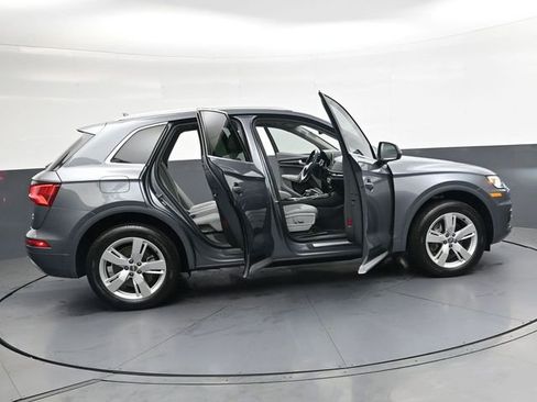 Used 2018 Audi Q5 2.0T Premium Plus w/ Premium Plus Package AWD/4WD image 36