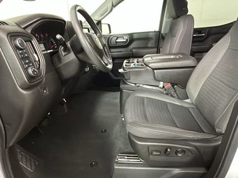 Used 2022 Chevrolet Silverado 1500 Custom AWD/4WD image 12