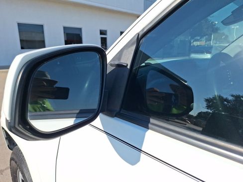 Used 2022 Toyota Tacoma SR image 12