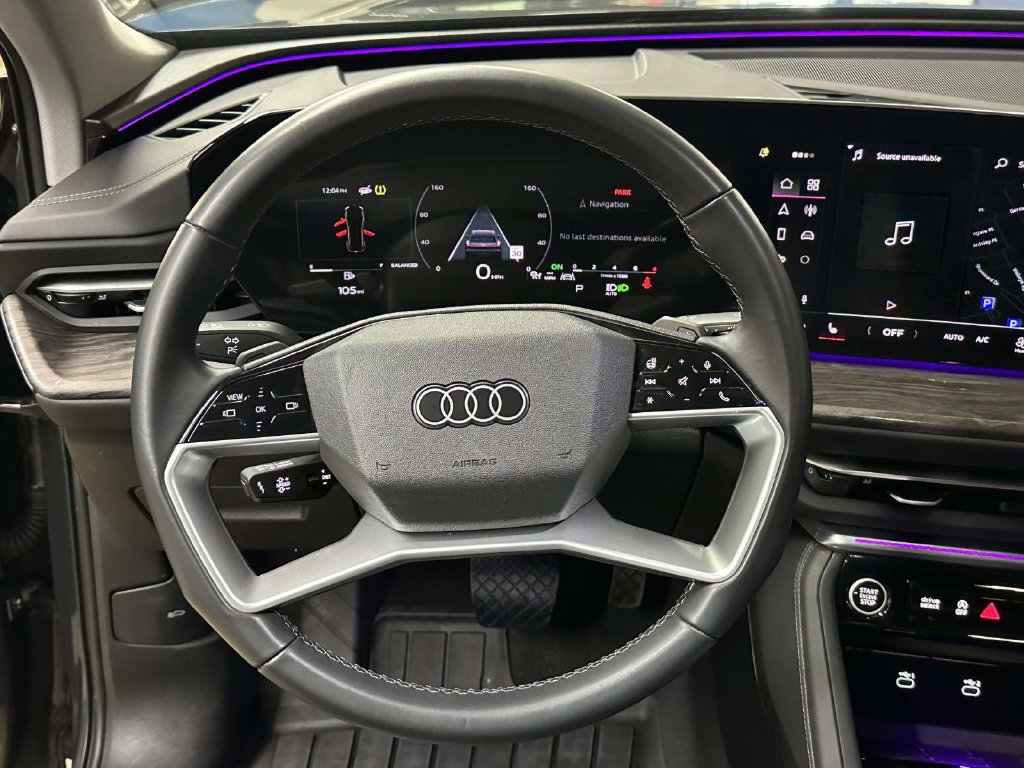 Used 2025 Audi Q5 Premium w/ Convenience Package AWD/4WD image 24