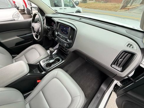 Used 2021 Chevrolet Colorado W/T w/ WT Convenience Package image 21
