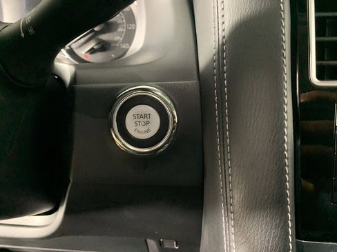 Used 2023 INFINITI QX80 Luxe w/ Cargo Package image 18