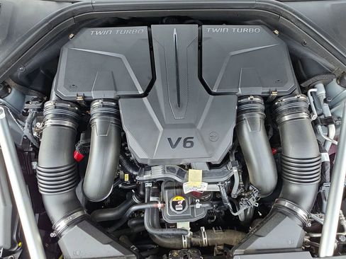 Used 2024 Genesis GV70 3.5T Sport image 36