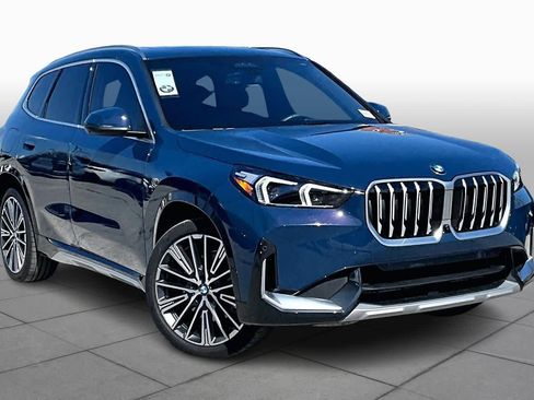 Used 2026 BMW X1 xDrive28i w/ Technology Package image 2