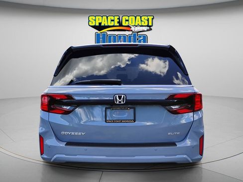 New 2026 Honda Odyssey Elite image 8