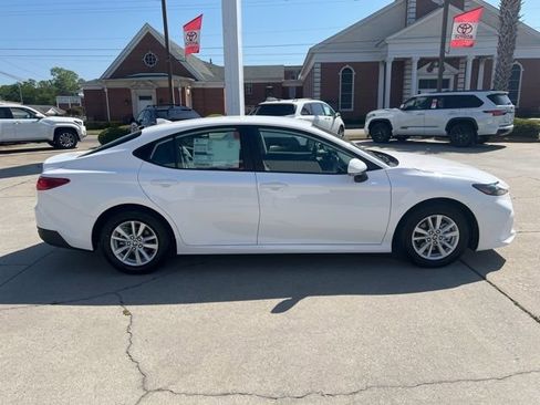 New 2026 Toyota Camry LE FWD image 4