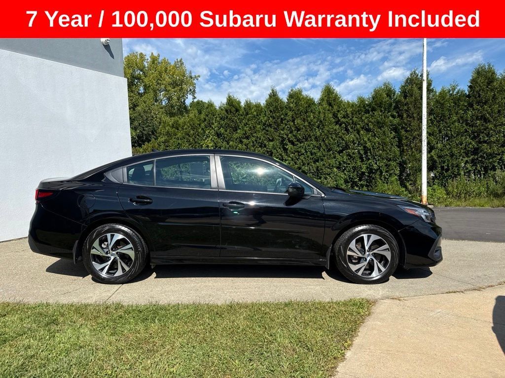 Certified 2025 Subaru Legacy Premium AWD/4WD image 2