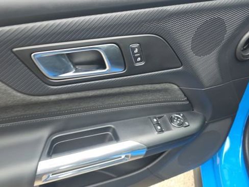 Used 2025 Ford Mustang GT image 11