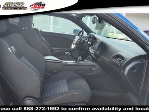 Used 2021 Dodge Challenger R/T Scat Pack RWD image 14