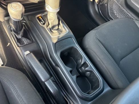 Used 2022 Jeep Wrangler Unlimited Sahara w/ Cold Weather Group image 21