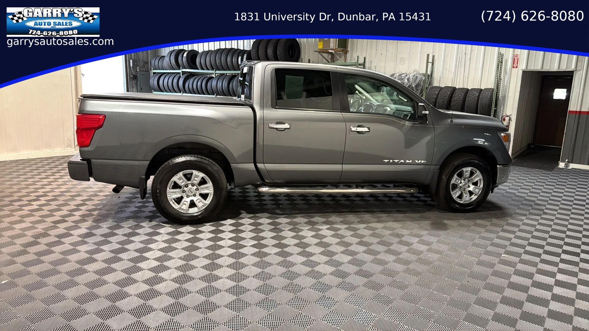 Used 2018 Nissan Titan SV w/ SV Convenience Package AWD/4WD image 4