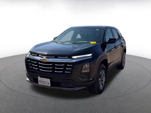 Used 2025 Chevrolet Equinox LT image 7