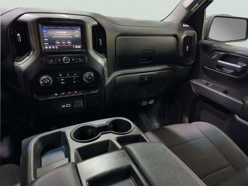 Used 2021 Chevrolet Silverado 1500 Custom Trail Boss w/ LPO, Dark Essentials Package AWD/4WD image 40