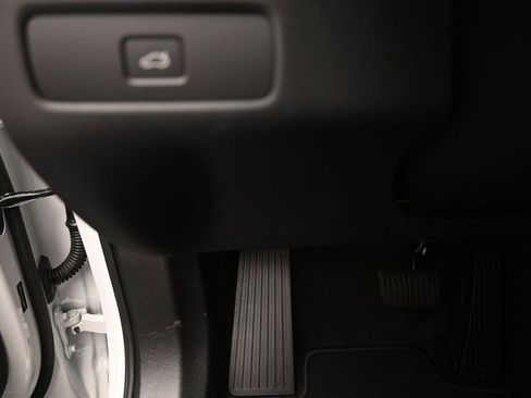 New 2026 Volvo XC60 B5 Core image 16