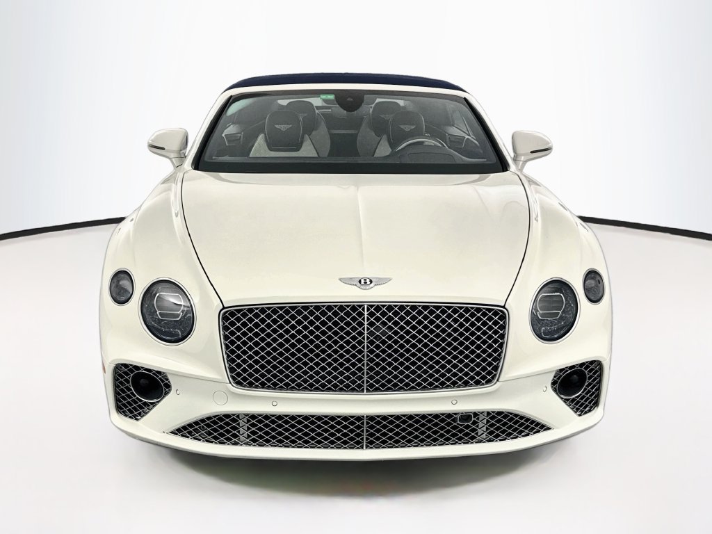 Used 2022 Bentley Continental GT AWD/4WD image 38