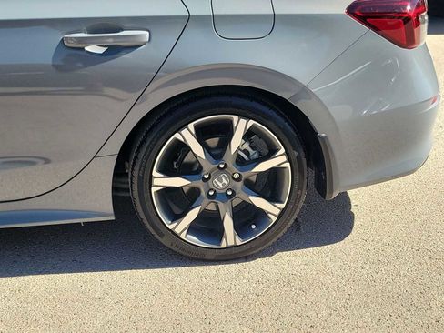 Used 2025 Honda Civic Sport Touring image 8