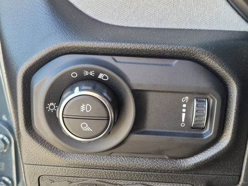 New 2026 Jeep Gladiator Sport AWD/4WD image 25
