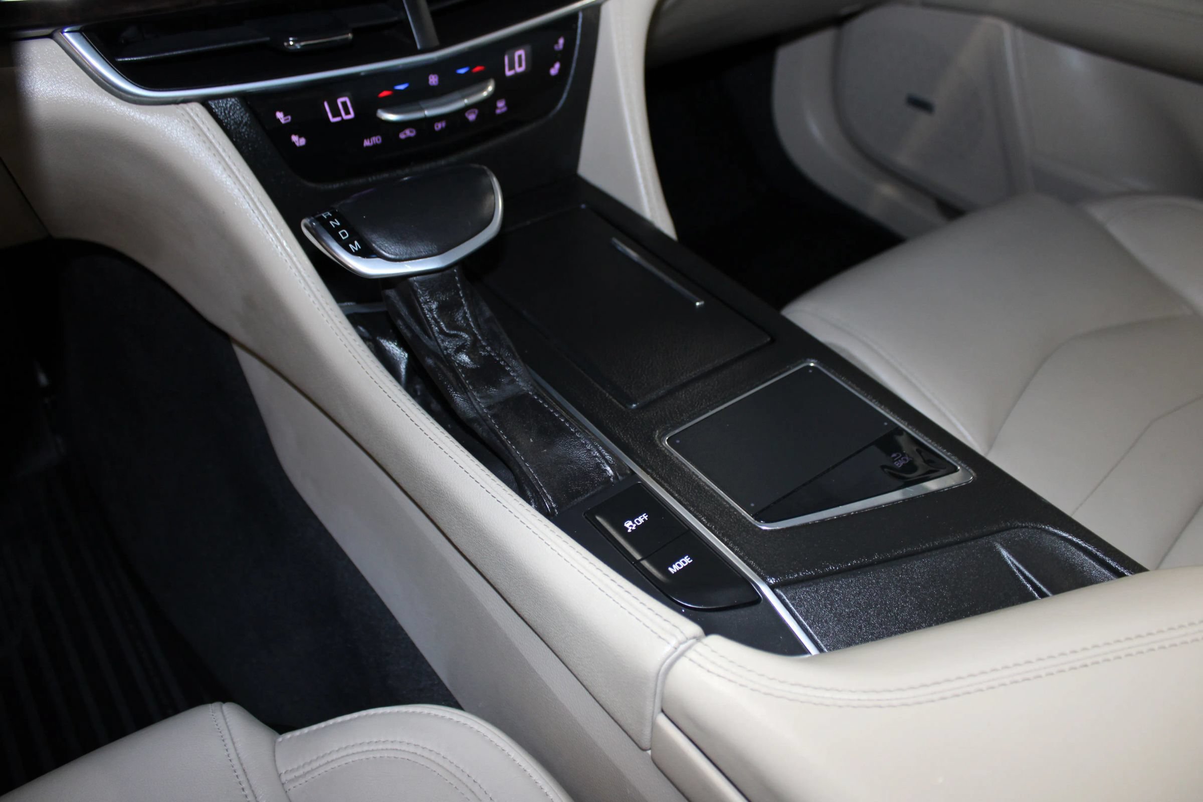Used 2016 Cadillac CT6 RWD image 21