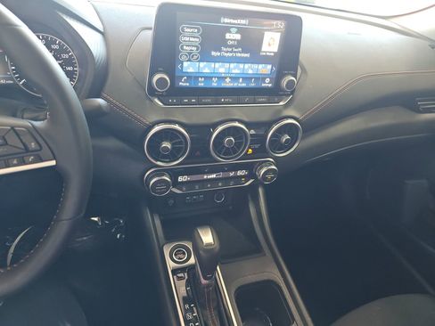 Used 2025 Nissan Sentra SR w/ Midnight Edition FWD image 11