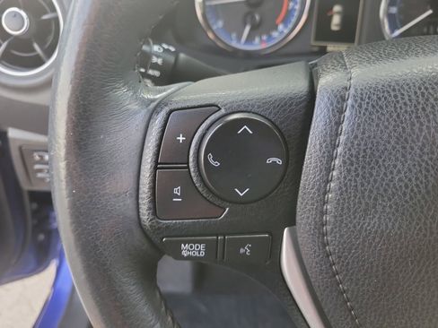 Used 2018 Toyota Corolla SE image 28