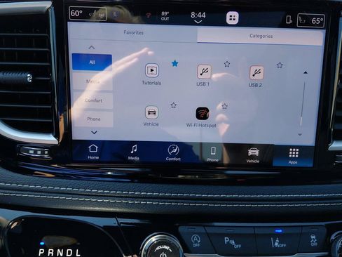 New 2026 Chrysler Pacifica Select AWD/4WD image 41