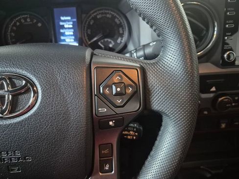 Certified 2023 Toyota Tacoma TRD Sport AWD/4WD image 20
