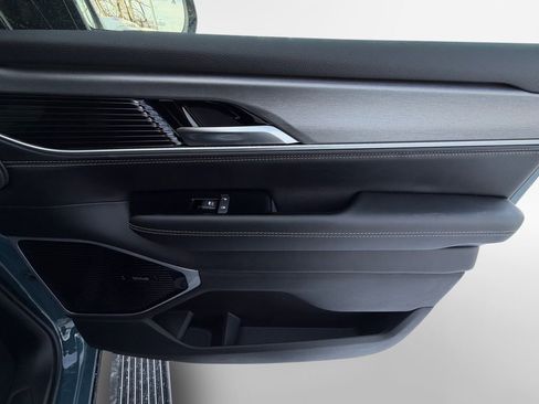 New 2026 Jeep Grand Wagoneer L Limited AWD/4WD image 35