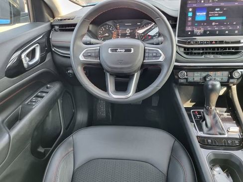 Used 2022 Jeep Compass Trailhawk image 28